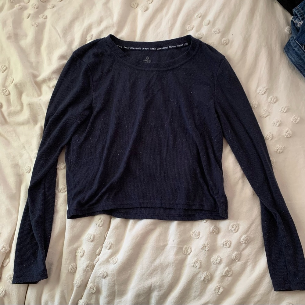 Aerie black long sleeve shirt